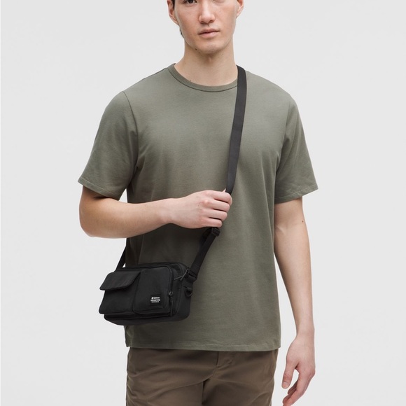 Multi-Pocket Shoulder Bag | lululemon Lululemon Multi Pocket Cross Body Bag - Black